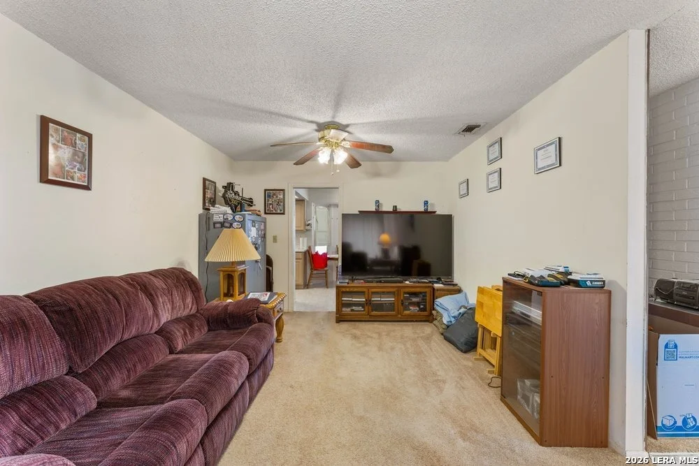 Photo of 6823 S Whitland