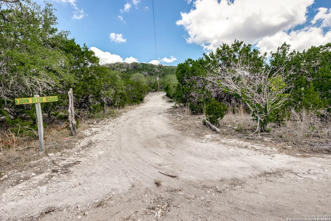 Photo of 2844 Hidden Valley Rd