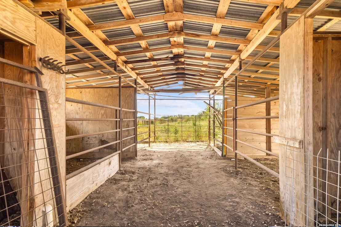 Photo of 411 Willmann Rd