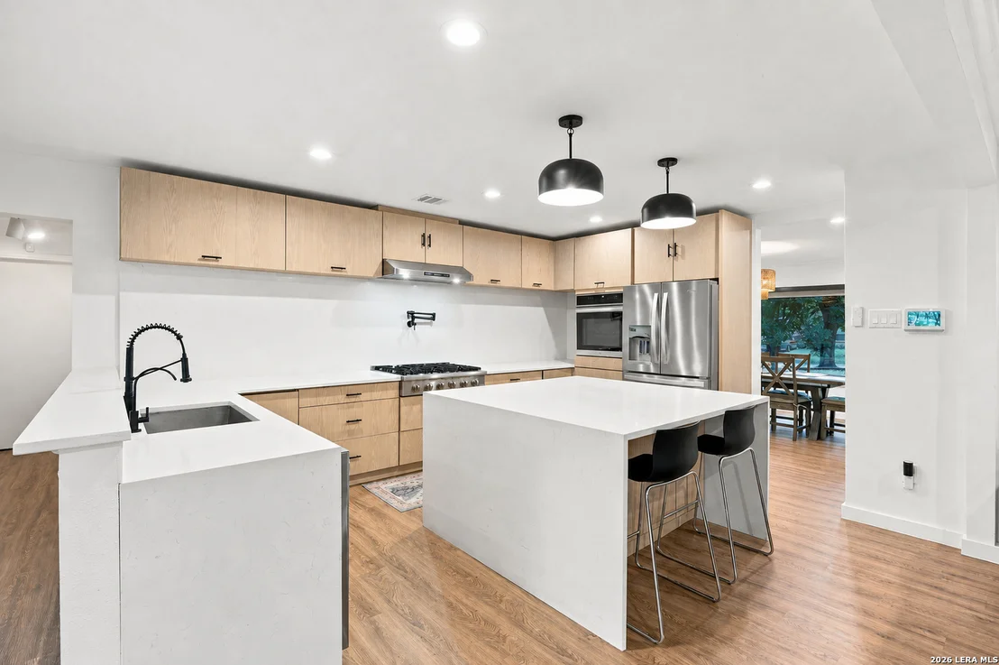 Photo of 204 Gardenview