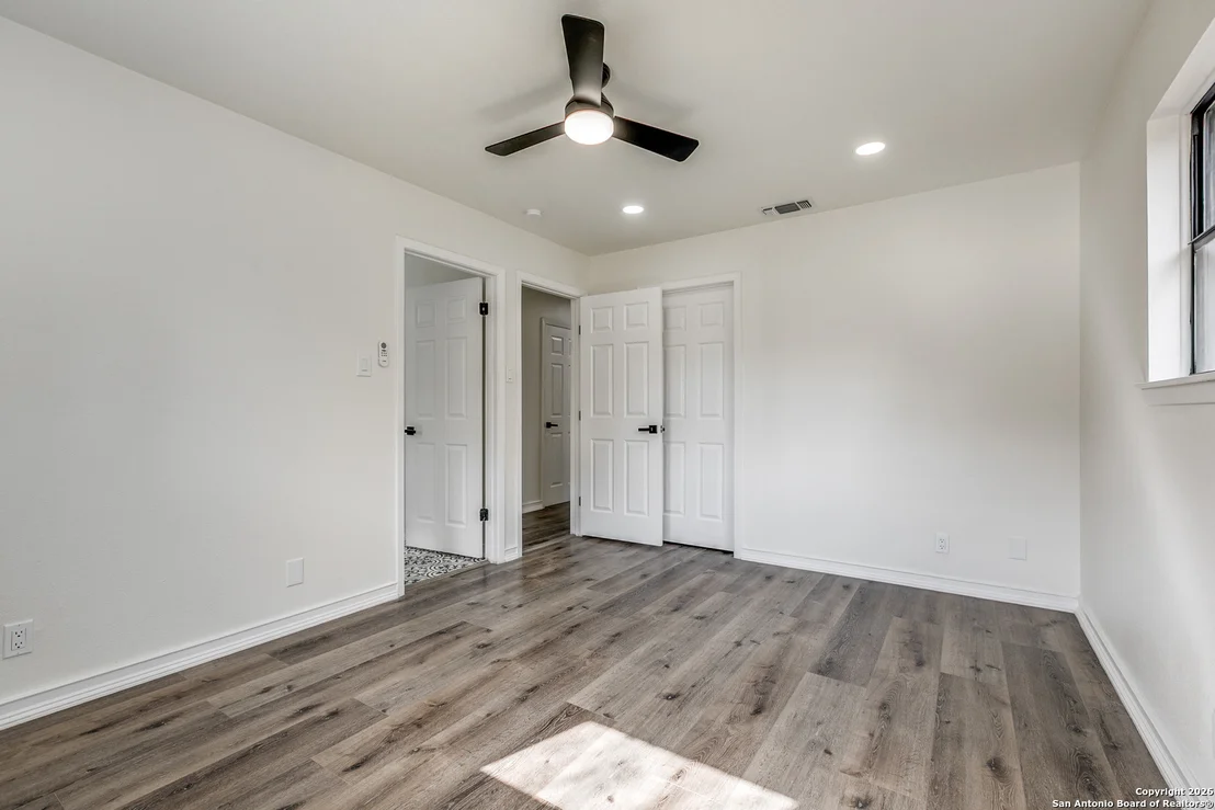 Photo of 3410 Clearfield
