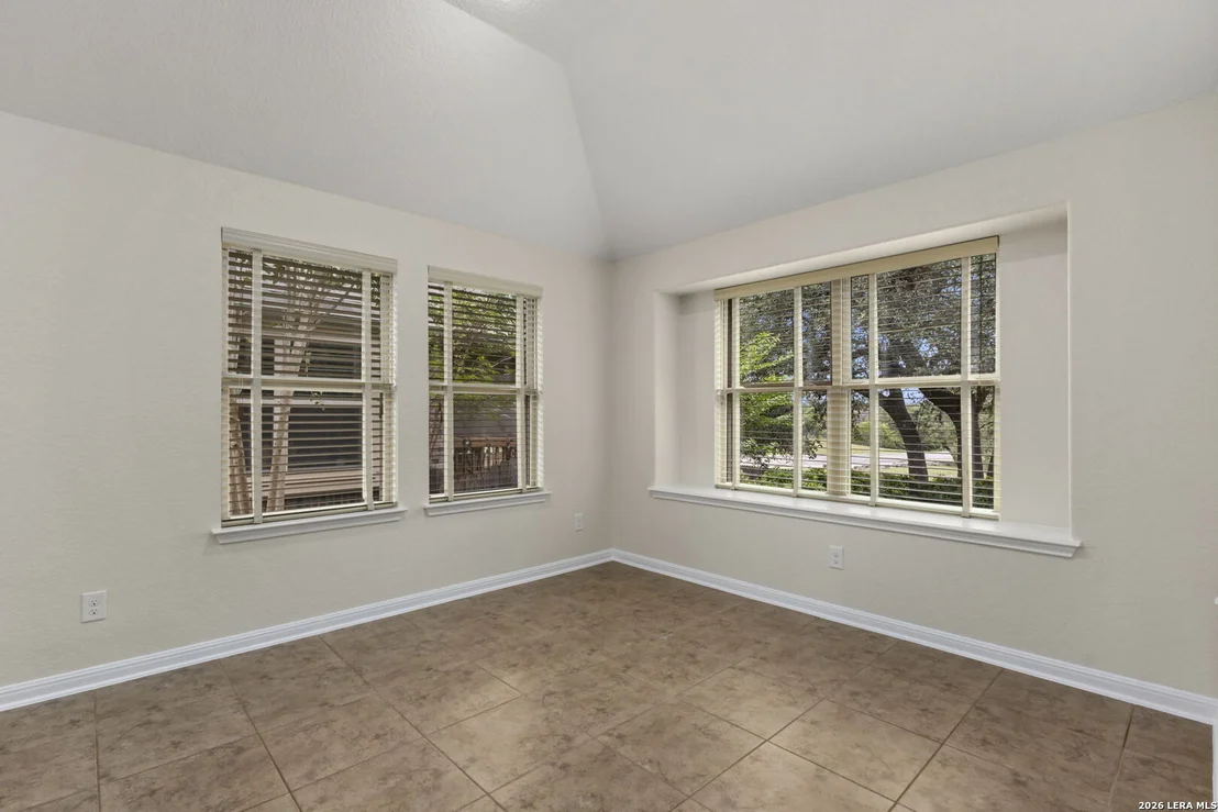 Photo of 224 Chisholm Dr
