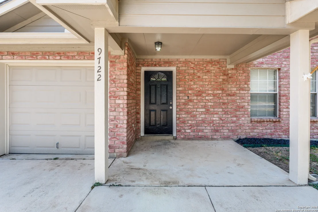 Photo of 9722 Spruce Ridge