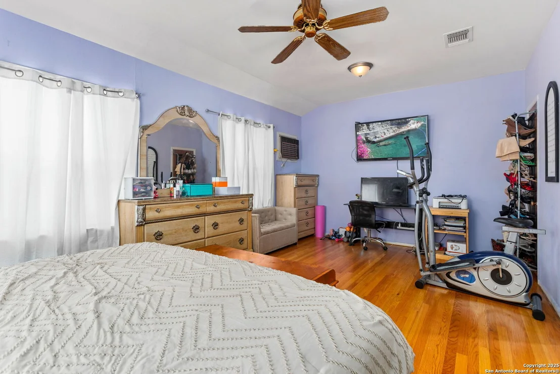 Photo of 510 Sunset Dr.