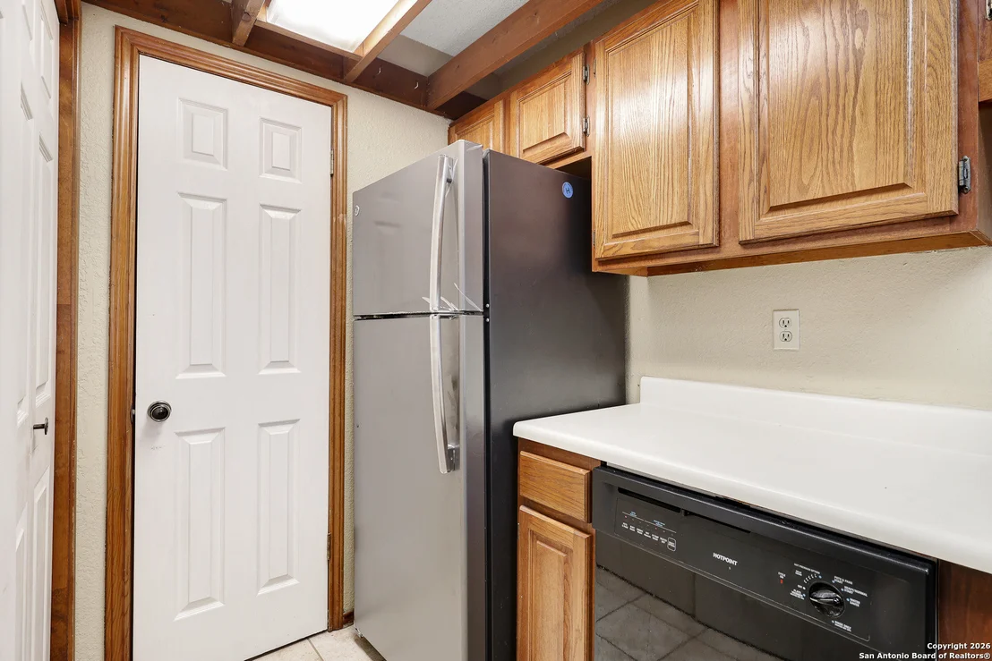 Photo of Unit 224 at 8633 Datapoint