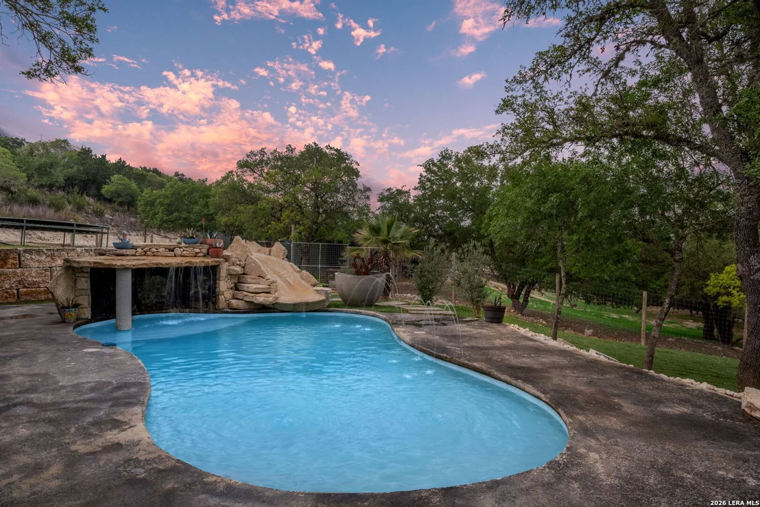 Photo of 101 Candy Ln