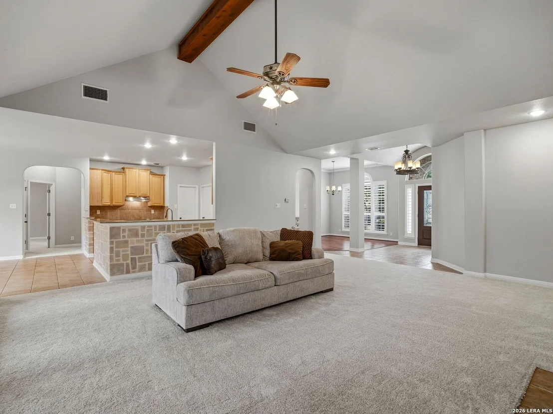 Photo of 9406 Potters Point