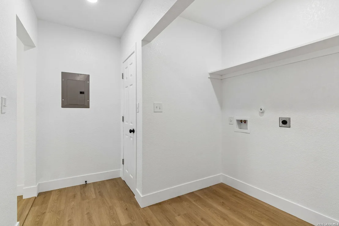 Photo of 923 CHICAGO BLVD
