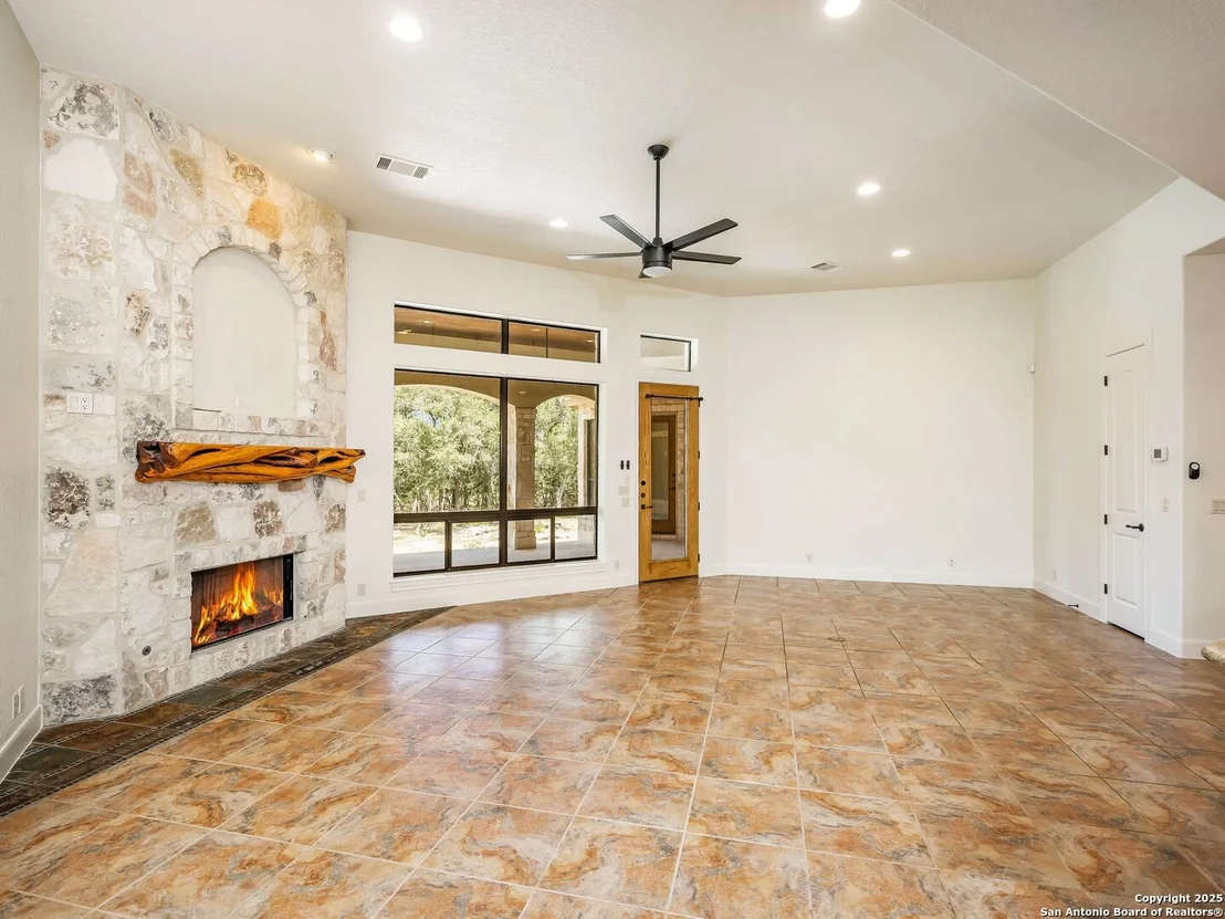 Photo of 34 Concho