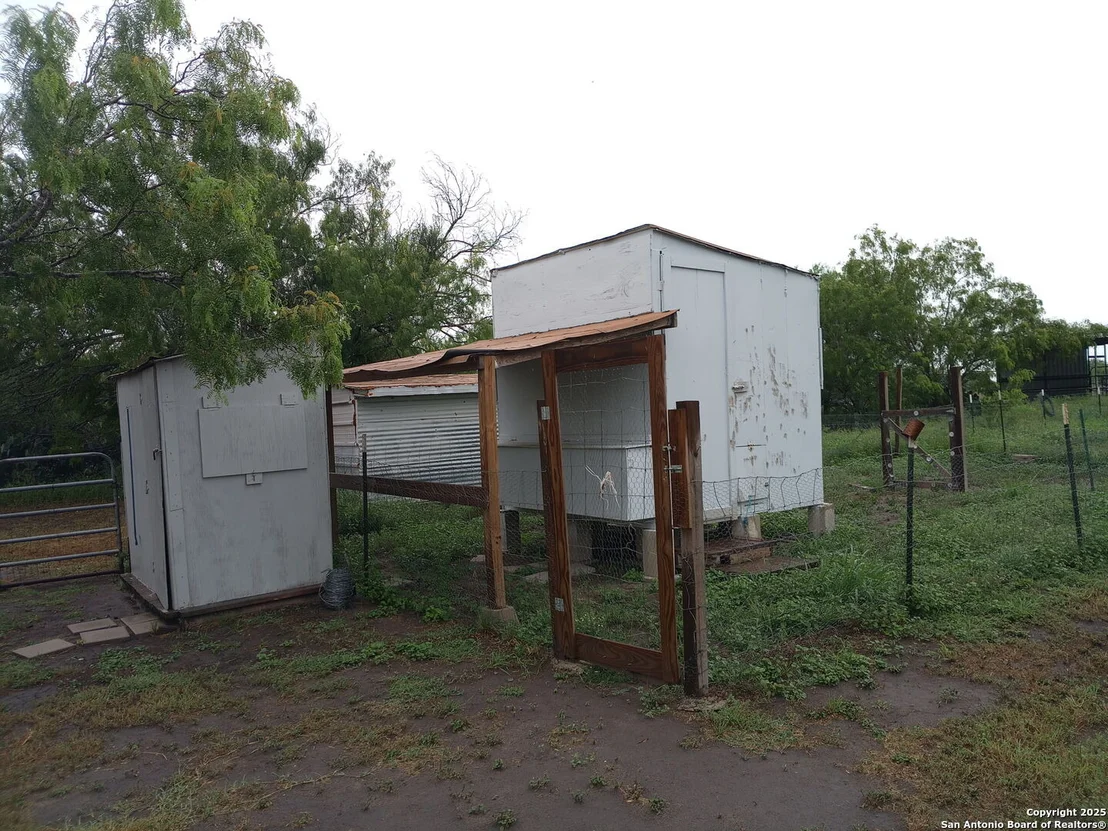 Photo of 137 County Road 302