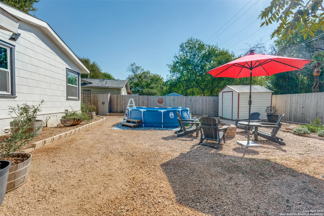 Photo of 426 BREES BLVD