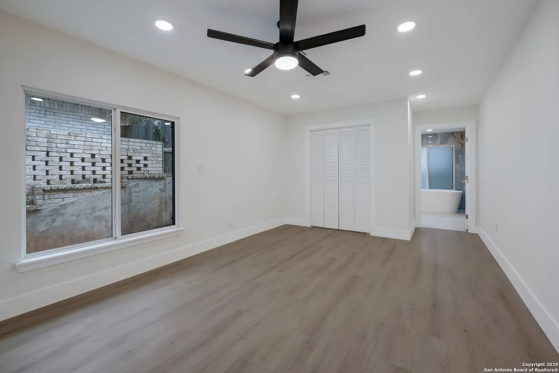 Photo of 6006 Forest Ledge
