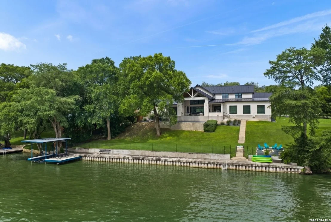 Photo of 230 Turtle Ln