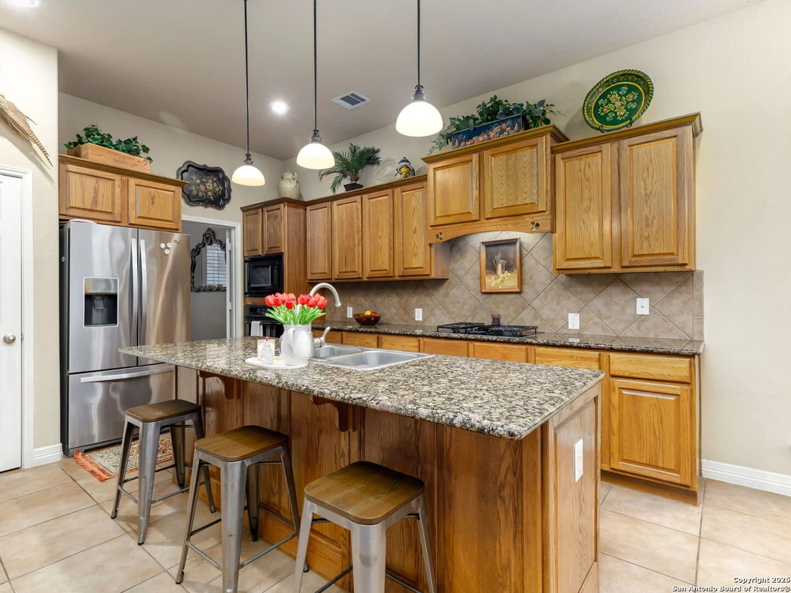 Photo of 16426 LA MADERA RIO