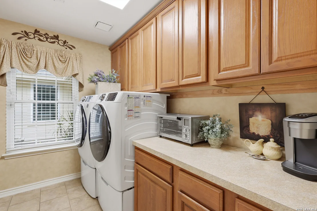Photo of 2307 Oakline