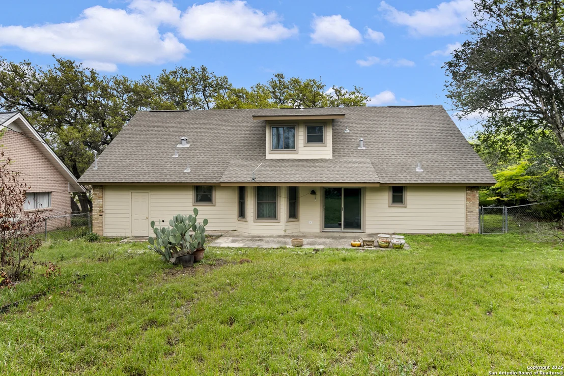 Photo of 606 Serenade