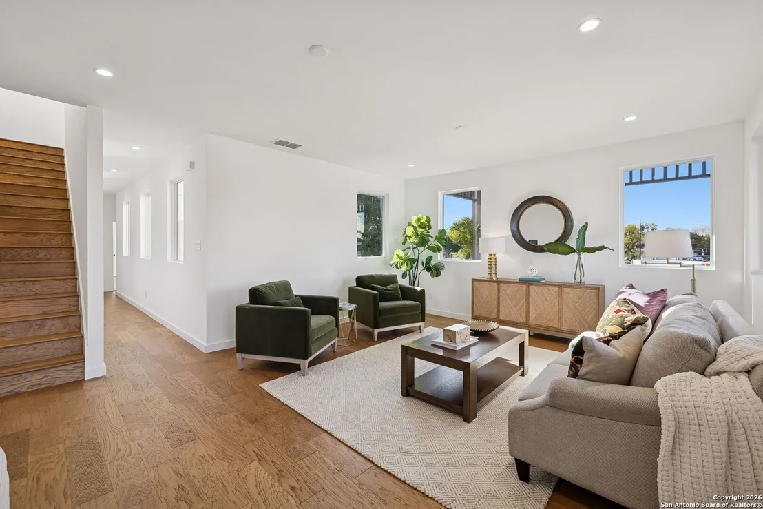 Photo of 502 McMonigal