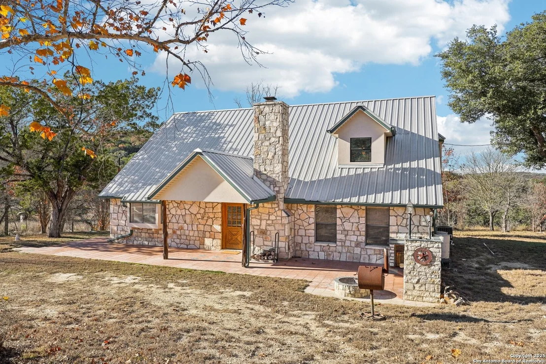 Photo of 230 Cade Loop