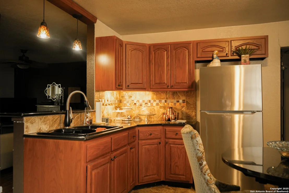Photo of 323 Pletz