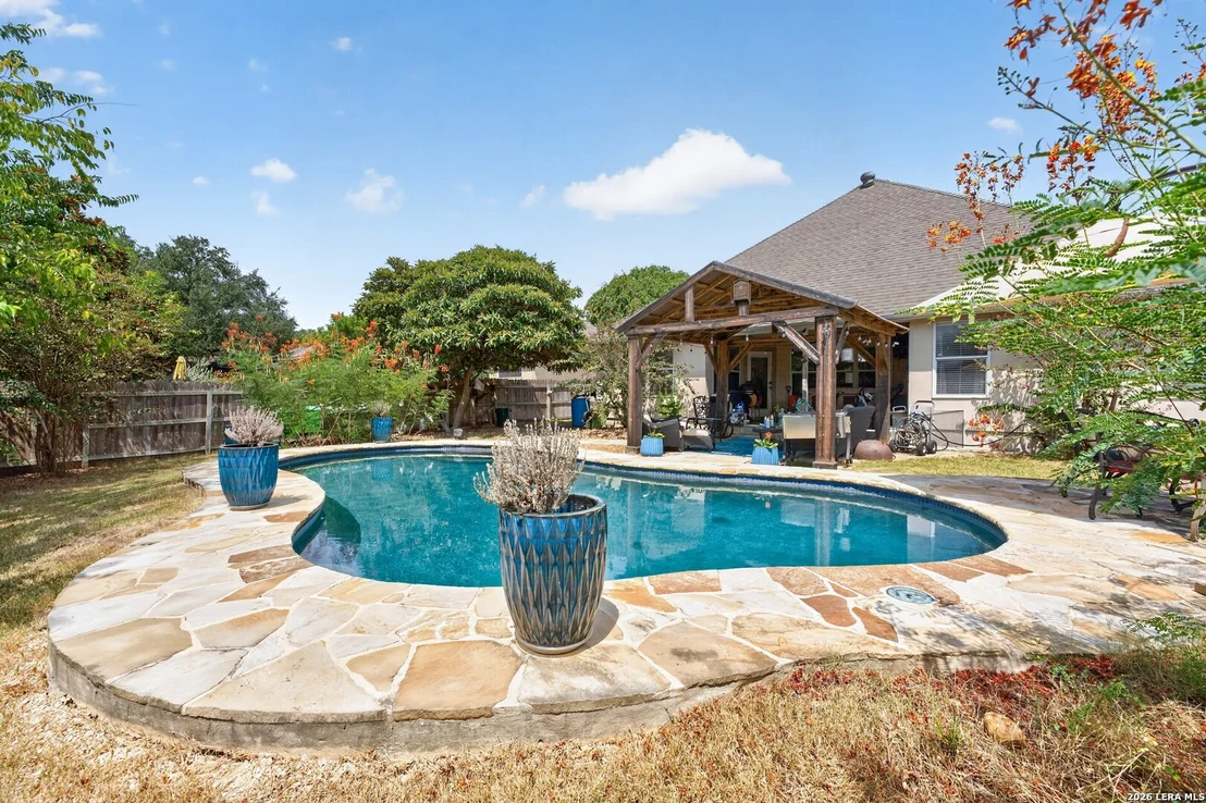 Photo of 2078 Stonehaven