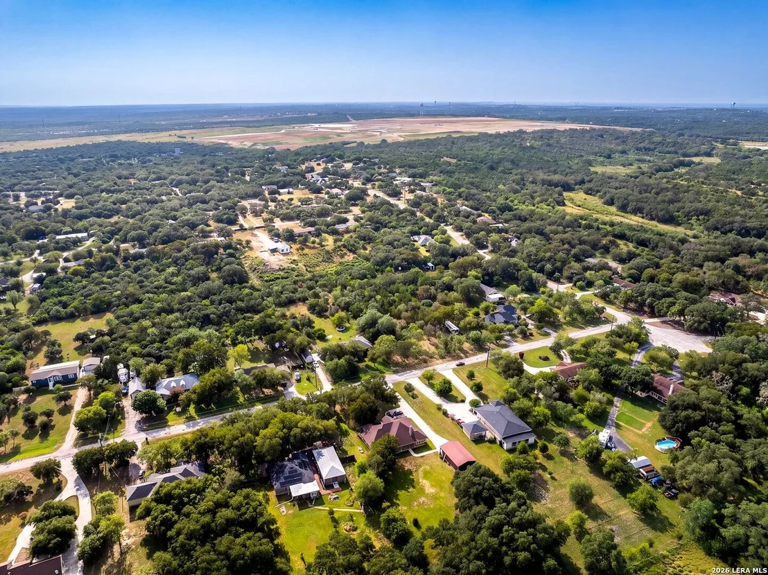 Photo of 415 County Road 3830