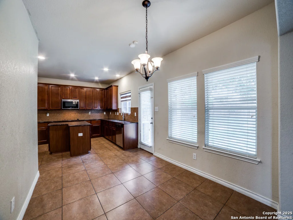Photo of 7618 Mission Point