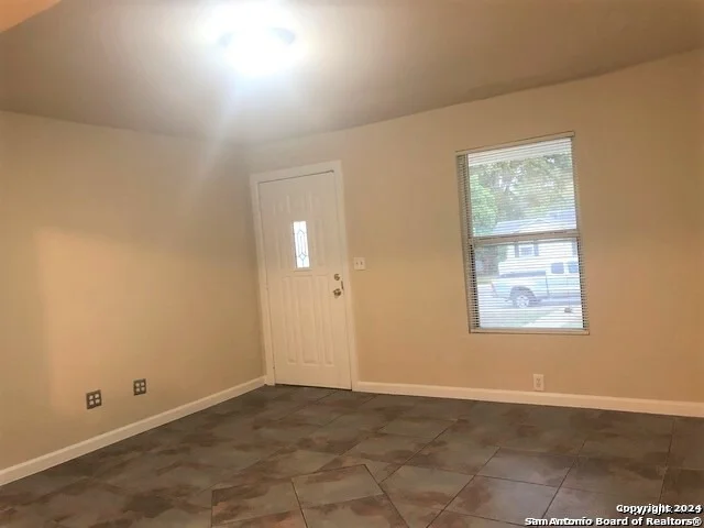 Photo of 239 BOBBIES LN