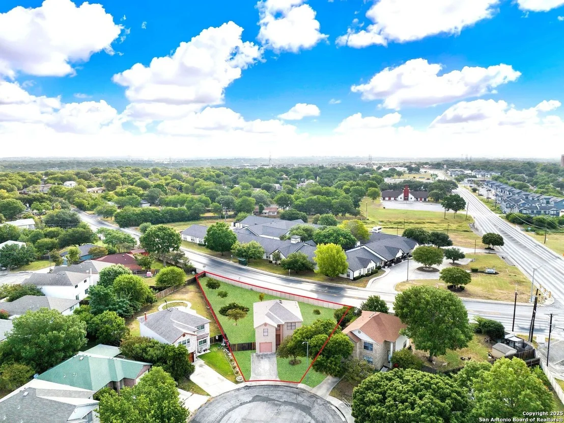 Photo of 6847 Evercrest