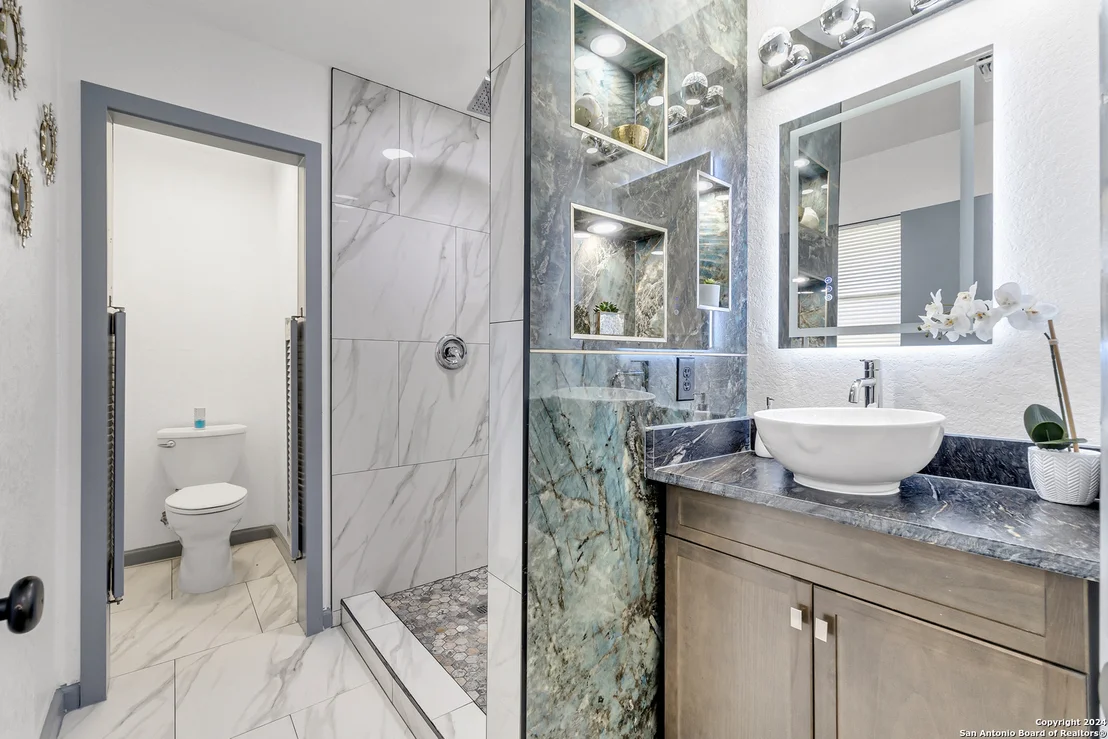 Photo of 5552 SLATTERY ST