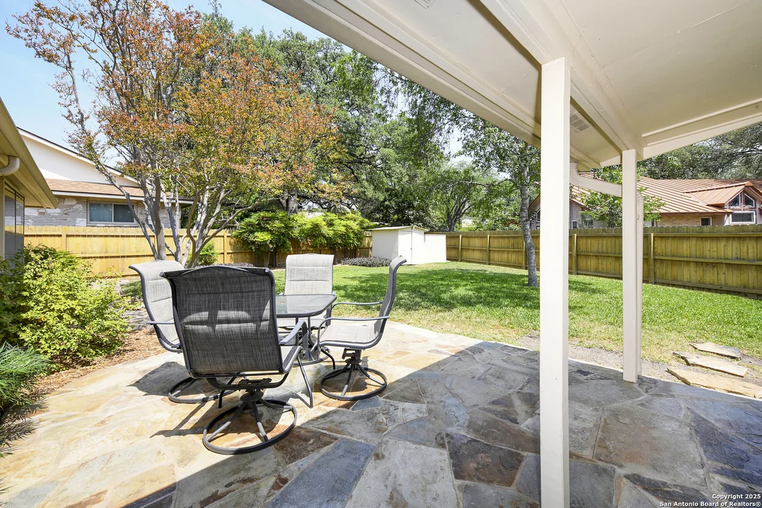 Photo of 1415 Synandra