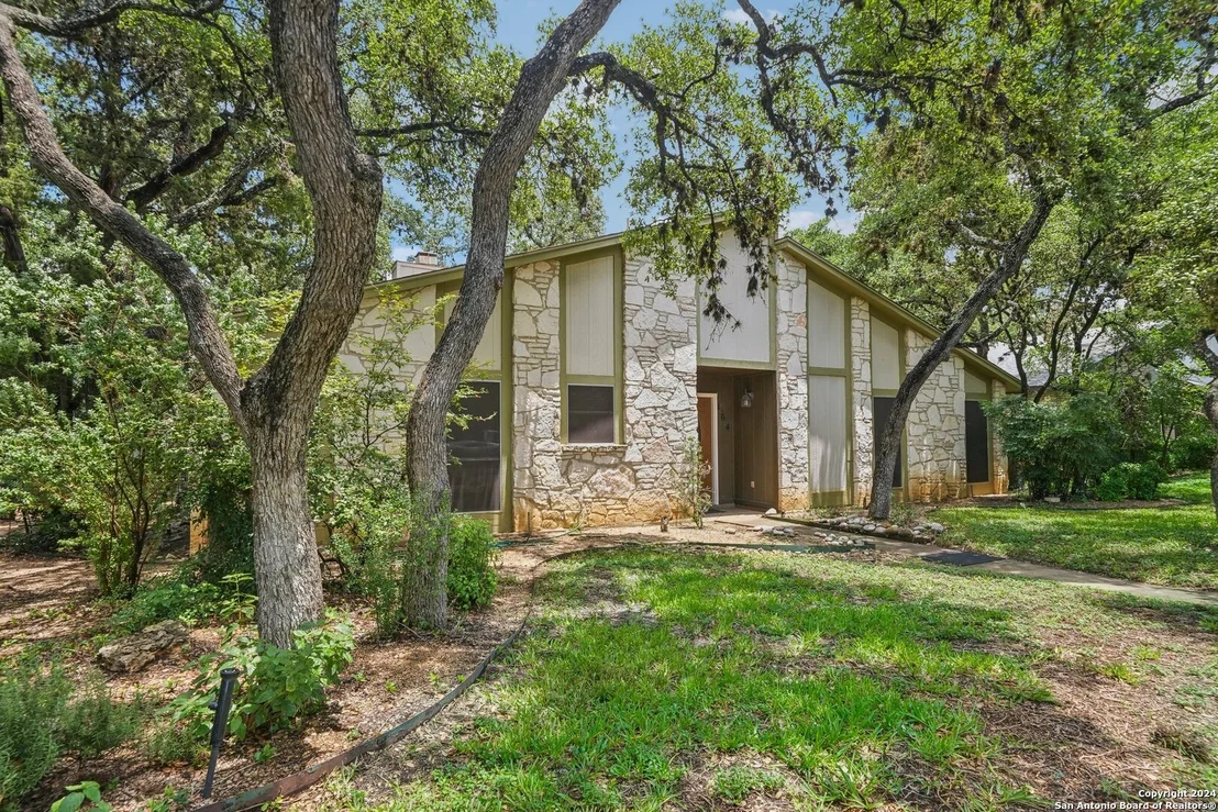 Photo of 13634 PEBBLE OAK DR