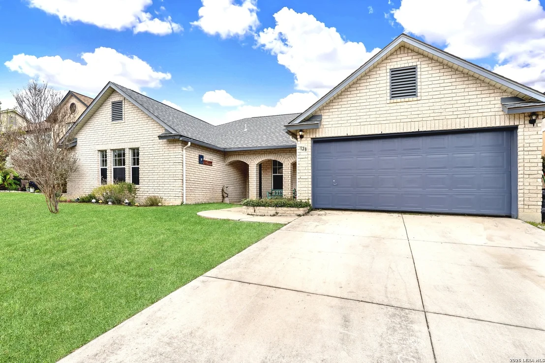 Photo of 128 Springtree Grove