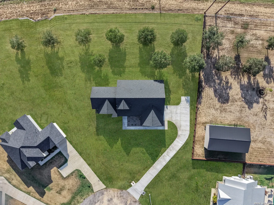 Photo of 101 W MEDIUM MEADOW DR