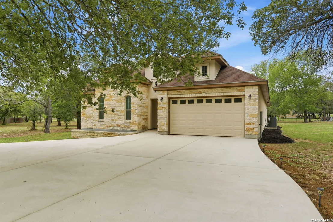 Photo of 306 County Road 6876