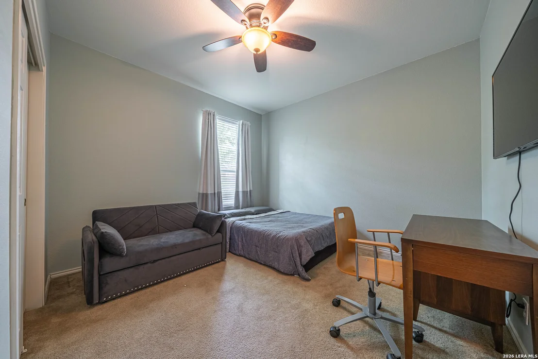Photo of 206 OLYMPIC DR