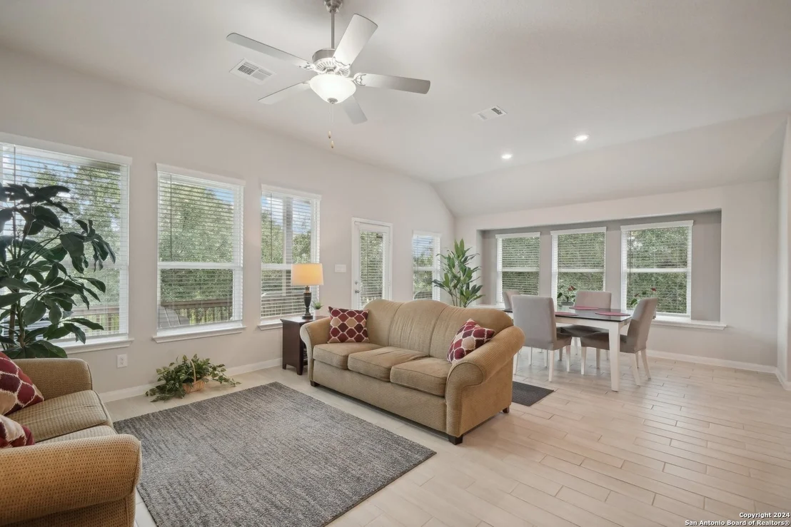 Photo of 1413 NICHOLAS PARK