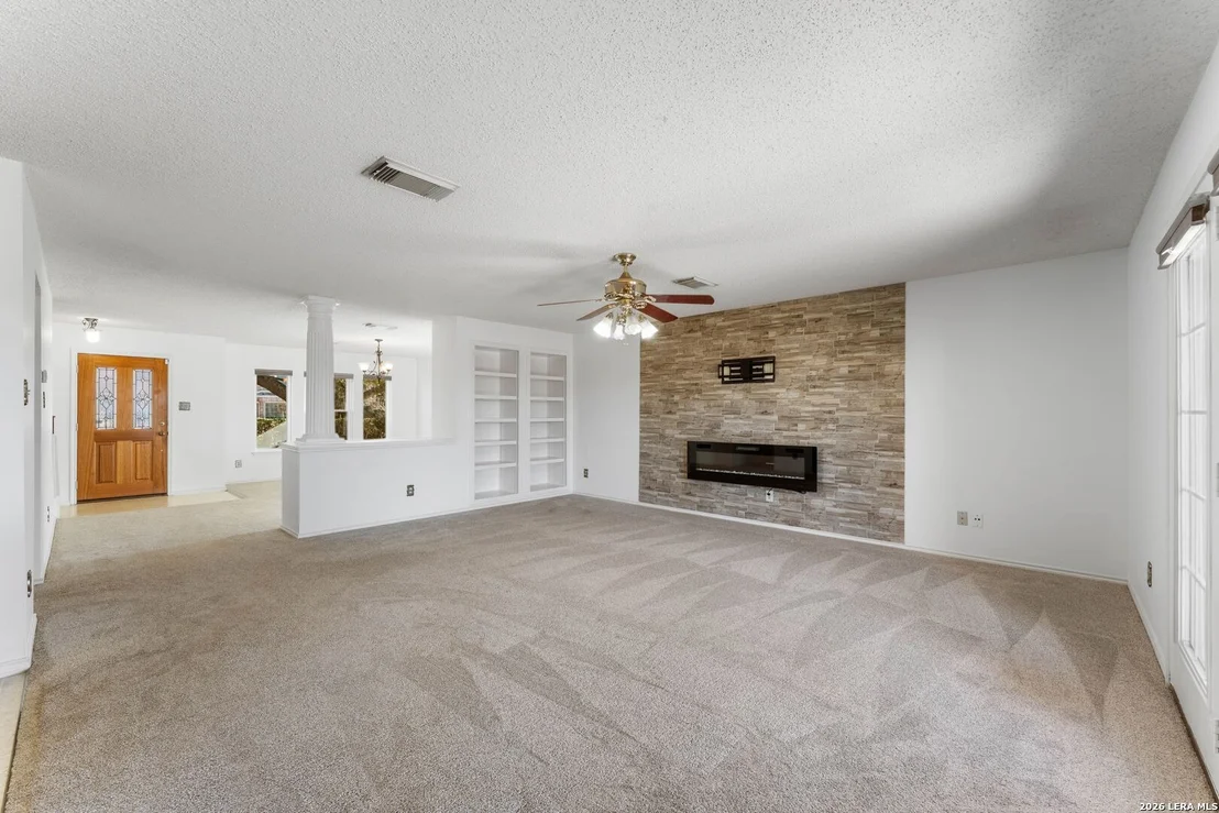 Photo of 1632 Willow Top