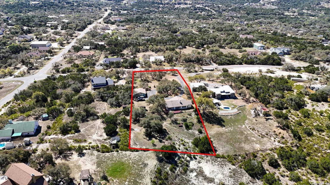 Photo of 8010 Devonshire