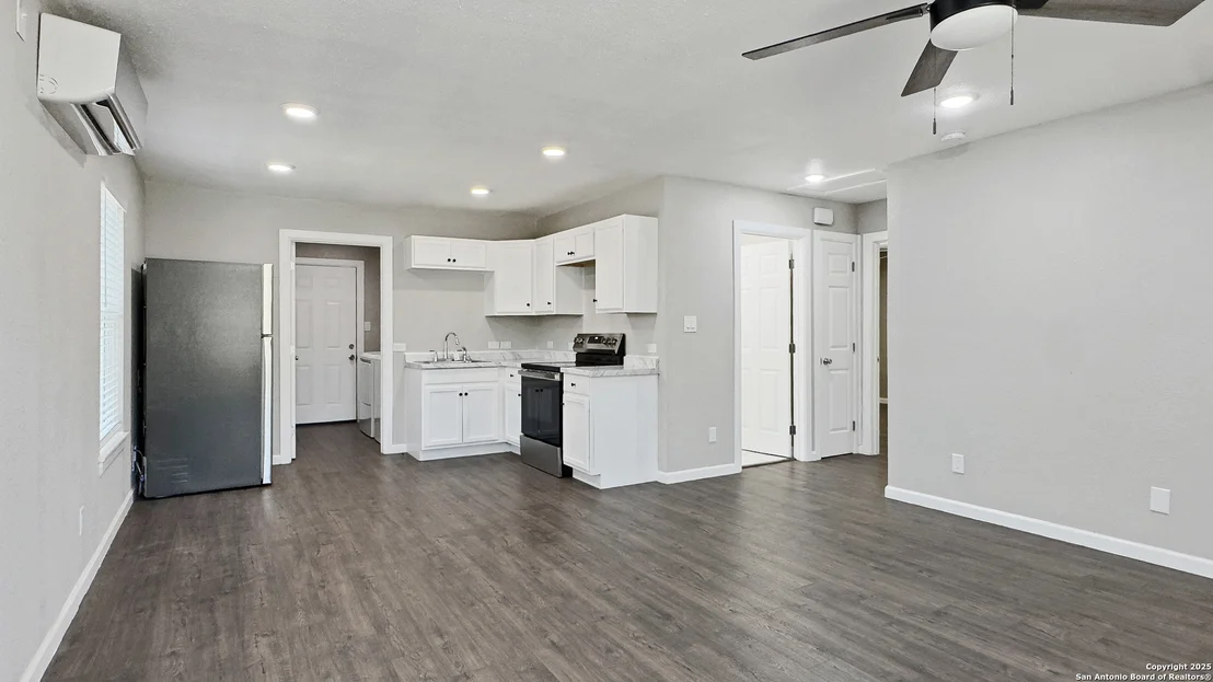 Photo of 249 Rosebud