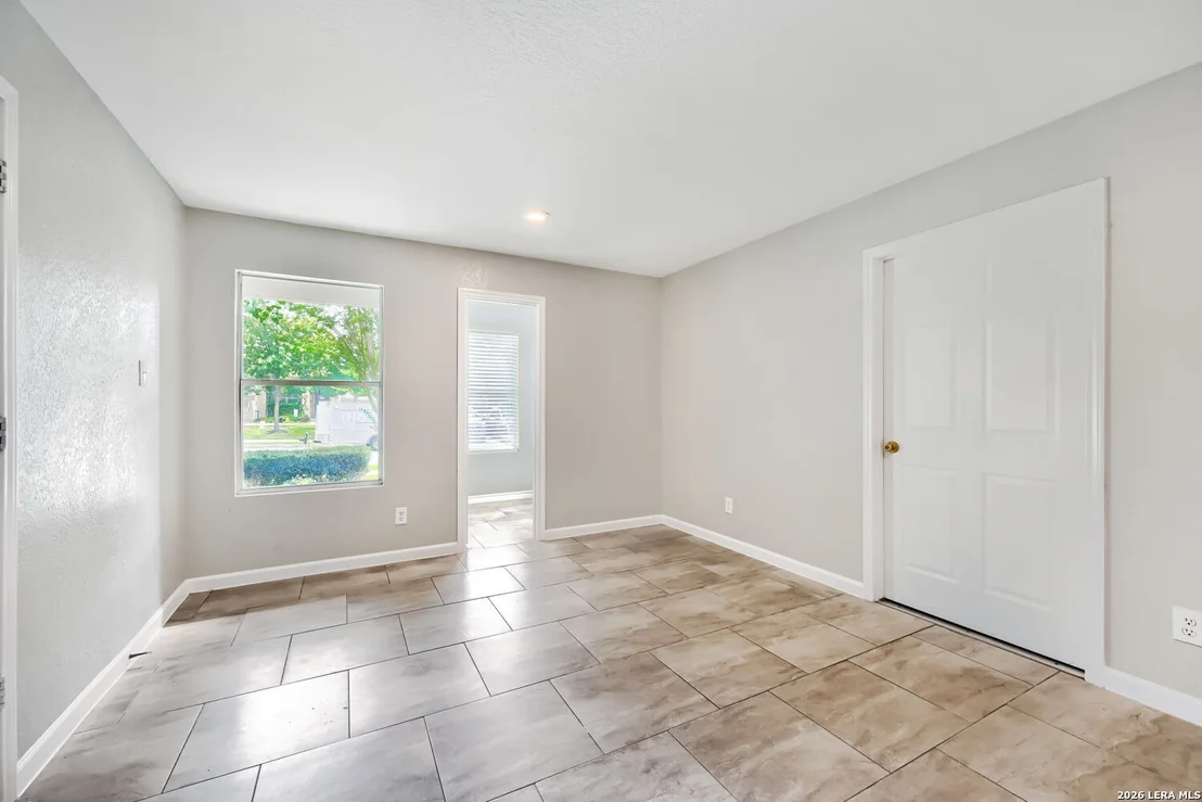Photo of 117 Gatewood Clf