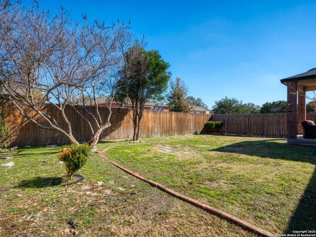 Photo of 20934 Foothill Pine