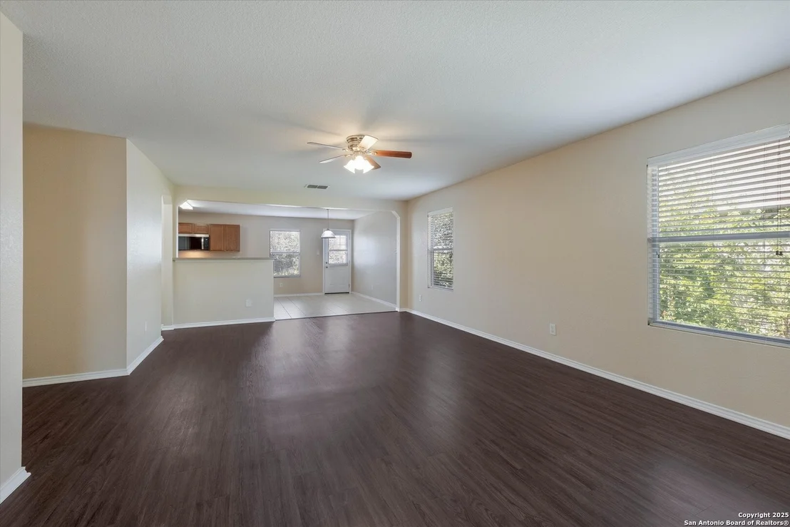 Photo of 328 WILLOW VIEW
