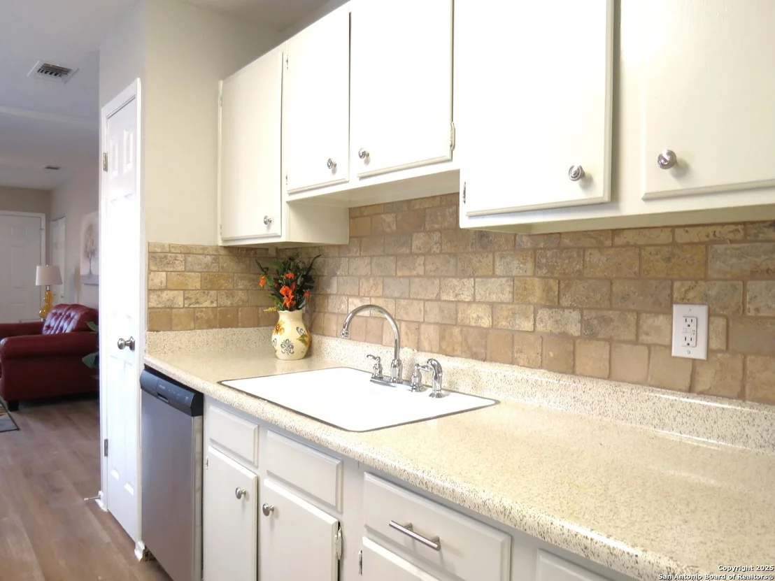 Photo of 519 Park Grove