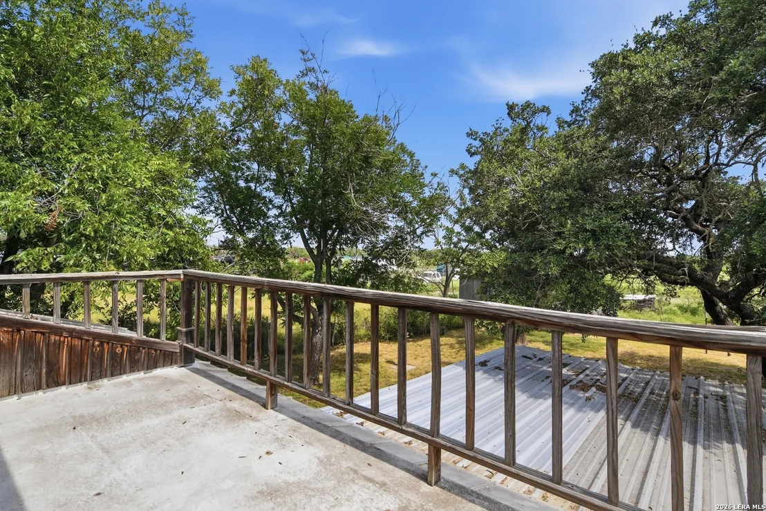Photo of 383 County Road 404