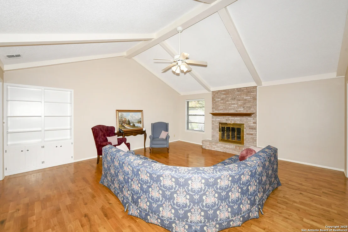 Photo of 1415 Synandra