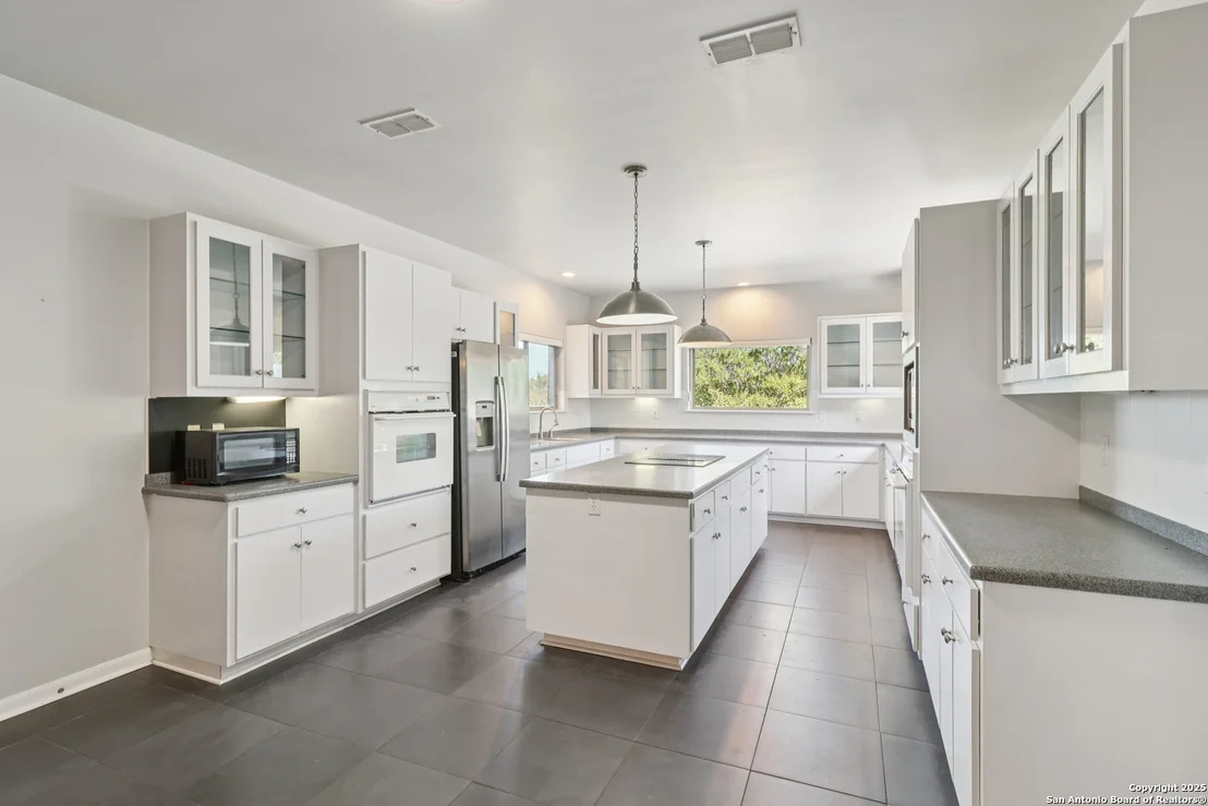 Photo of 2905 Hidden Elm