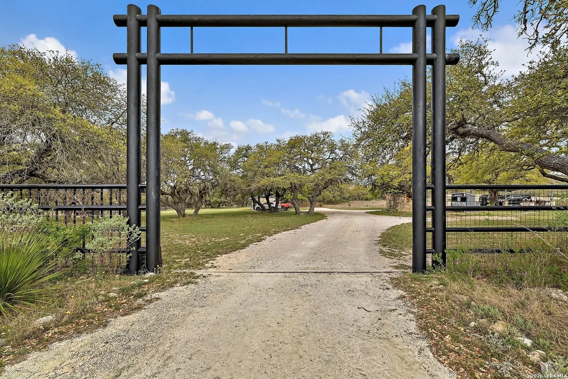 Photo of 3513 N Us Highway 281