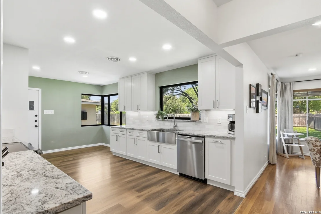 Photo of 1105 N Park