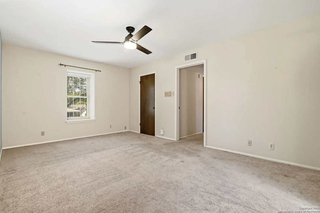 Photo of 10602 Millspring