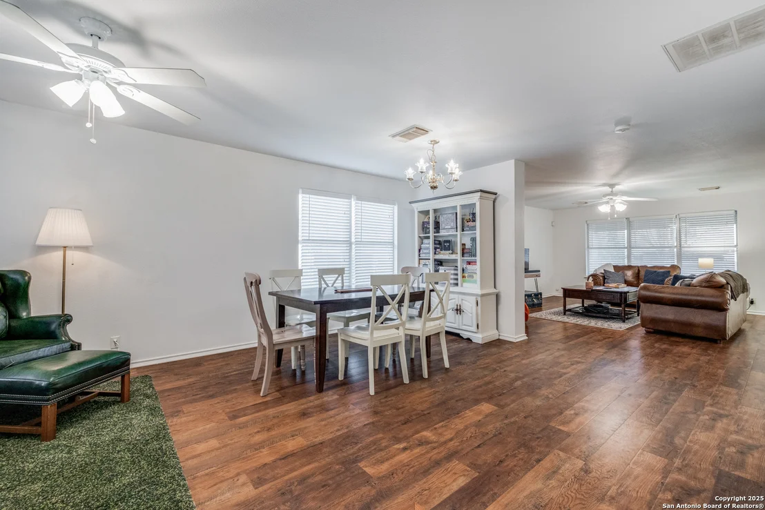 Photo of 10323 Mission Creek